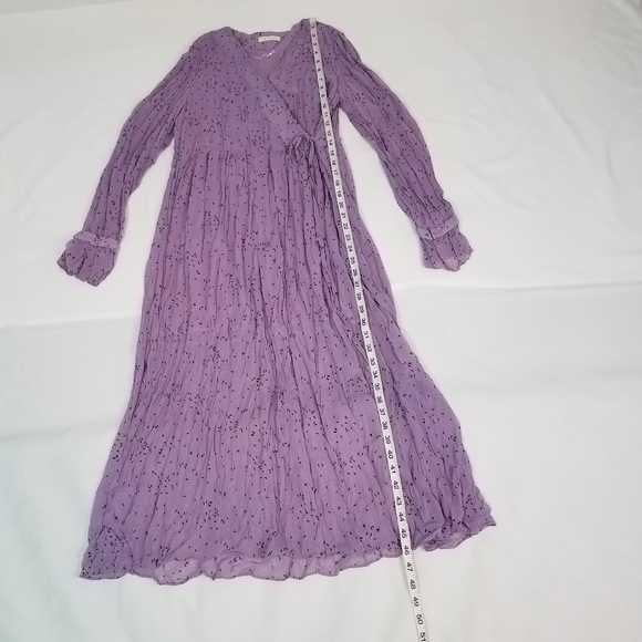 Beautiful dress! - Picture 6 of 7